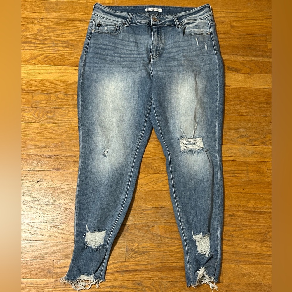 Kancan Distressed Mid Rise Denim Skinny Jeans with Raw Edge Size 18